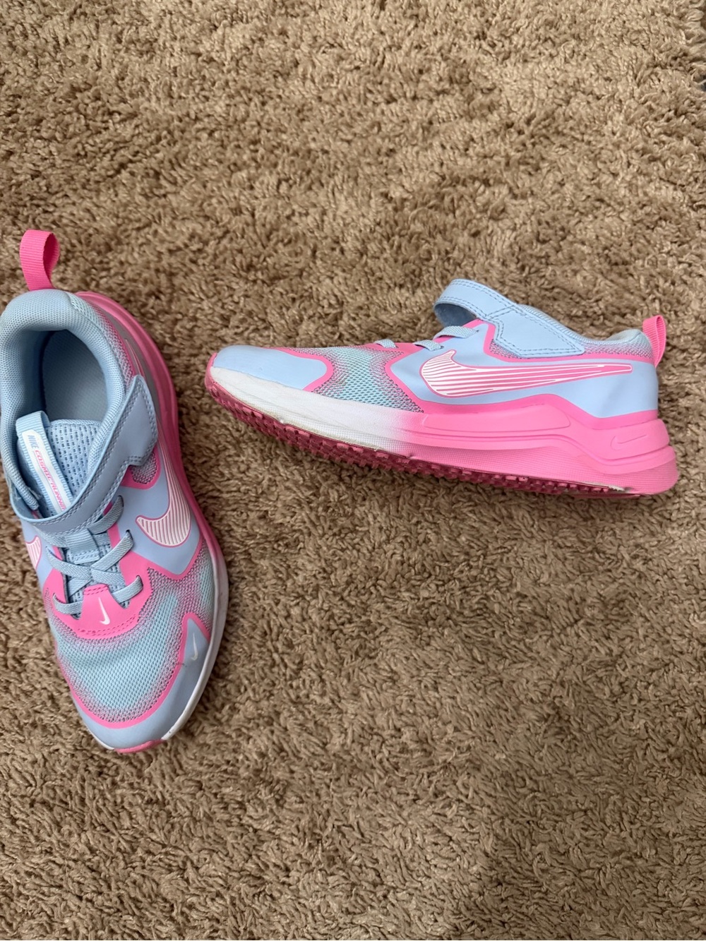 Nike Kids Light Blue and Pink Hook-and-Loop Sneakers